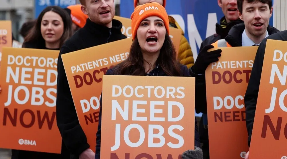 Ljekari u Engleskoj stupili u petodnevni &scaron;trajk