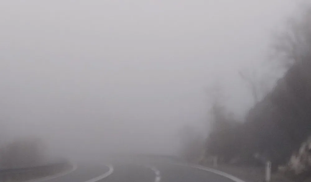 Putevi mokri, vidljivost smanjena