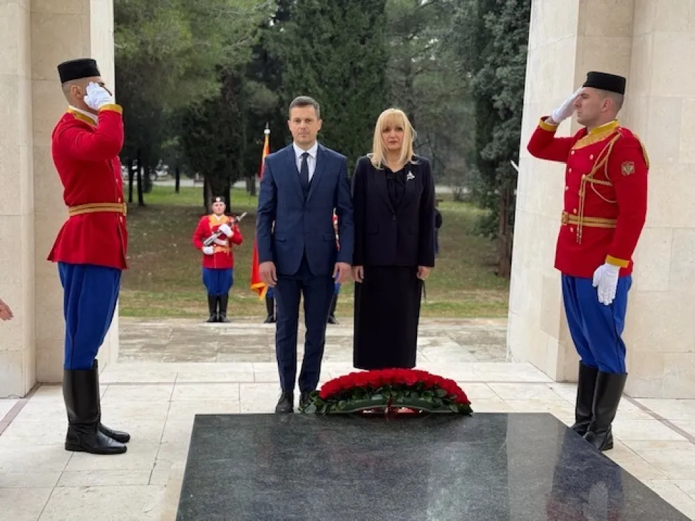 Sa&scaron;a Mujović i Jelena Borovinić Bojović