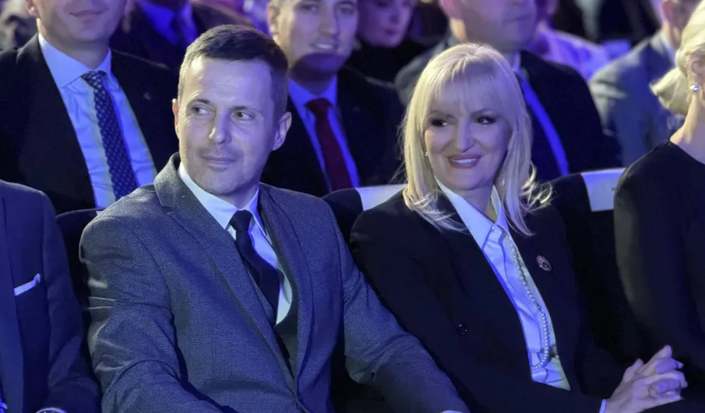 Mujović: Ne postoji ni&scaron;ta ljep&scaron;e i svjetlije od slobode