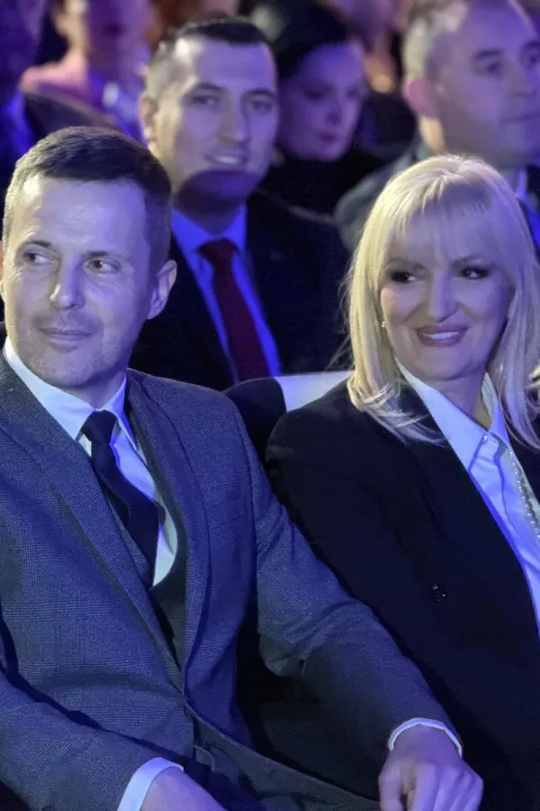 Mujović: Ne postoji ni&scaron;ta ljep&scaron;e i svjetlije od slobode