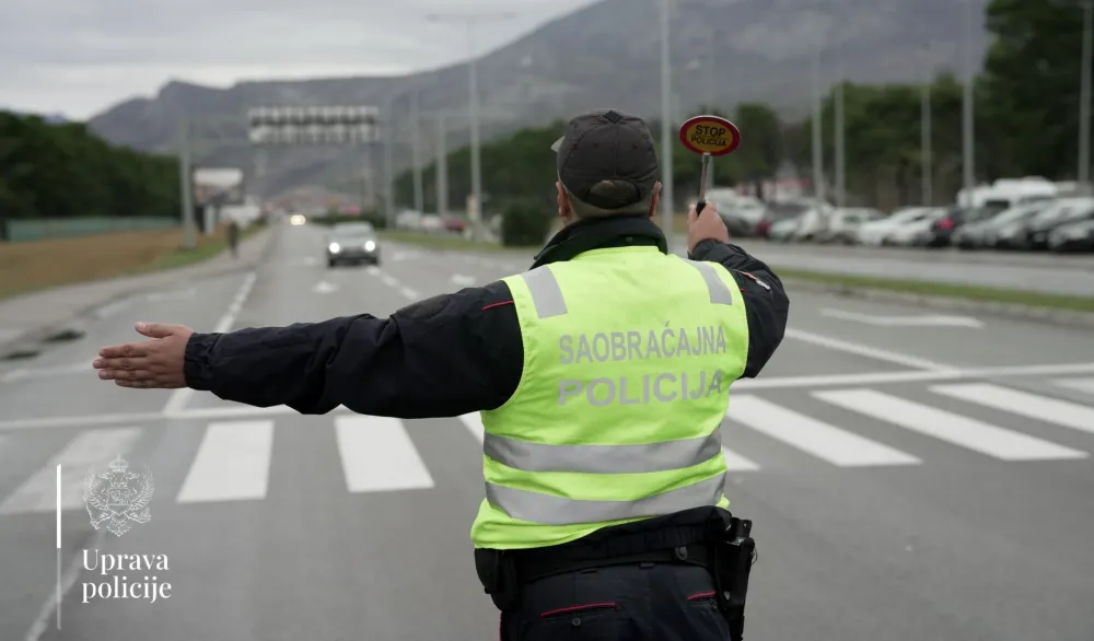 Kotor: 40 dana zatvora za vožnju pod zabranom i u alkoholisanom stanju