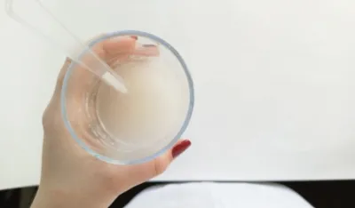 &Scaron;ta je proteinska voda koja je postala novi trend i koliko je zaista zdrava?