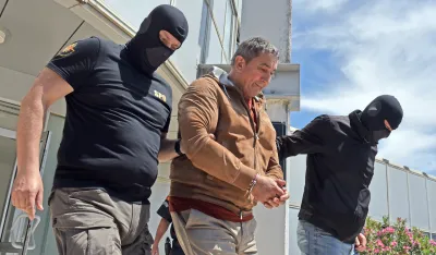 Detalji optužnice protiv Golubovića: Milione od &scaron;verca prenosili i "ke&scaron; kuriri"