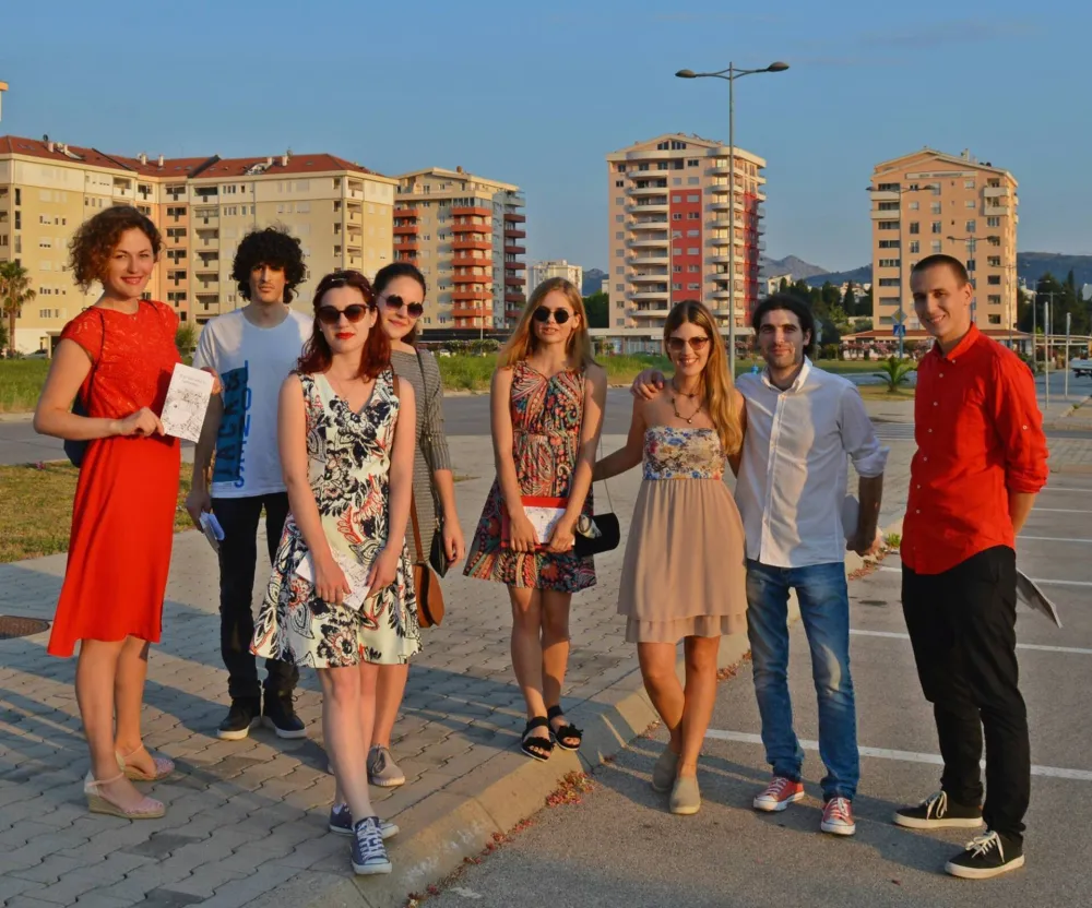 Dio članova Foruma mladih pisaca