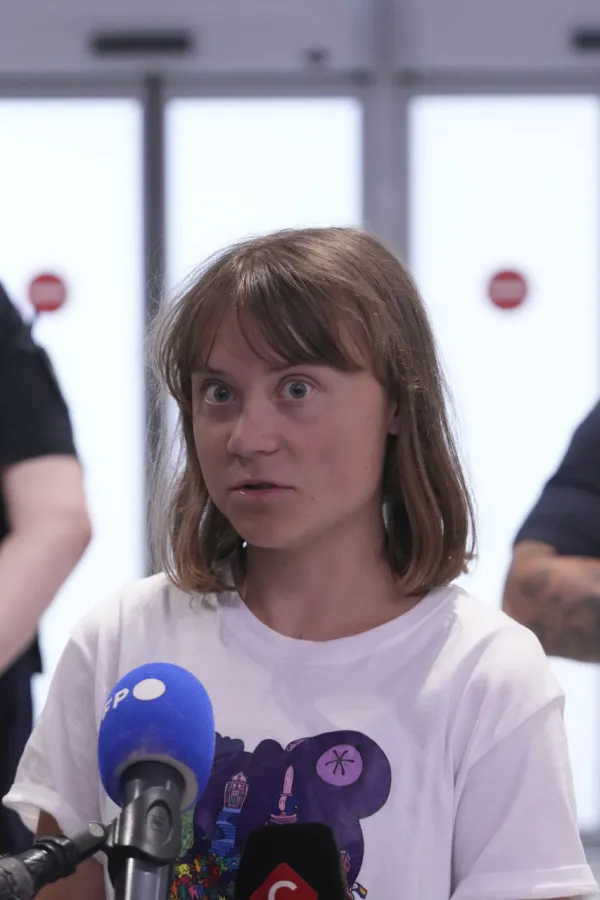 Greta Tunberg uhap&scaron;ena u Londonu zbog podr&scaron;ke palestinskim zatvorenicima koji &scaron;trajkuju glađu