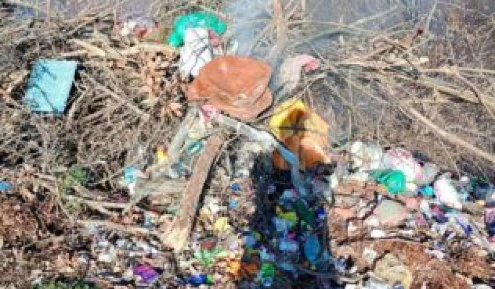 Predstavnici Mreže NVO i mje&scaron;tani petnjičke MZ Lagatore&nbsp;zabrinuti: Smetli&scaron;te ugrožava pijaću vodu i zdravlje ljudi