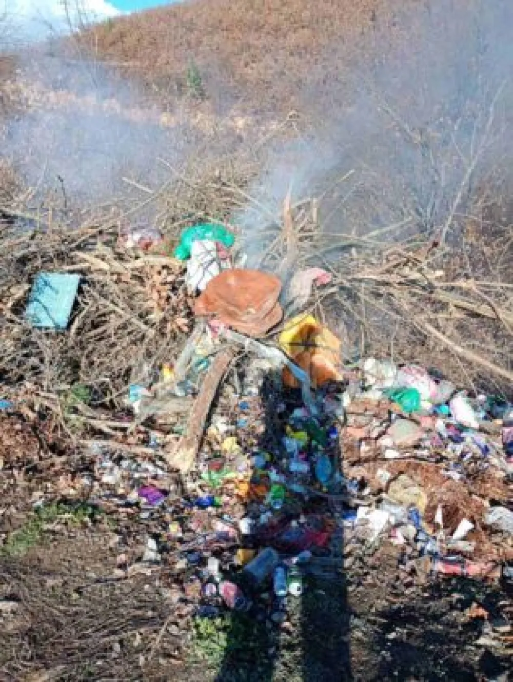 Predstavnici Mreže NVO i mje&scaron;tani petnjičke MZ Lagatore&nbsp;zabrinuti: Smetli&scaron;te ugrožava pijaću vodu i zdravlje ljudi