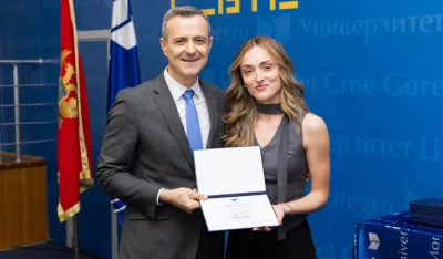 Najbolja studentkinja FLU-a Milica Đurović: Umjetnost mi daje slobodu da se izrazim