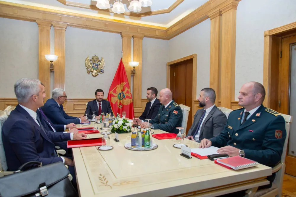 Prekinuta sjednica Savjeta za odbranu i bezbjednost, bez izjava za medije