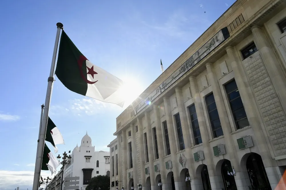 Alžirski parlament: Francuska kolonizacija progla&scaron;ena zločinom, traži se izvinjenje i od&scaron;teta