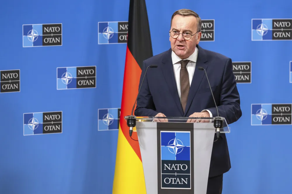 Pistorijus najpopularniji političar u Njemačkoj, Mercov rejting tone