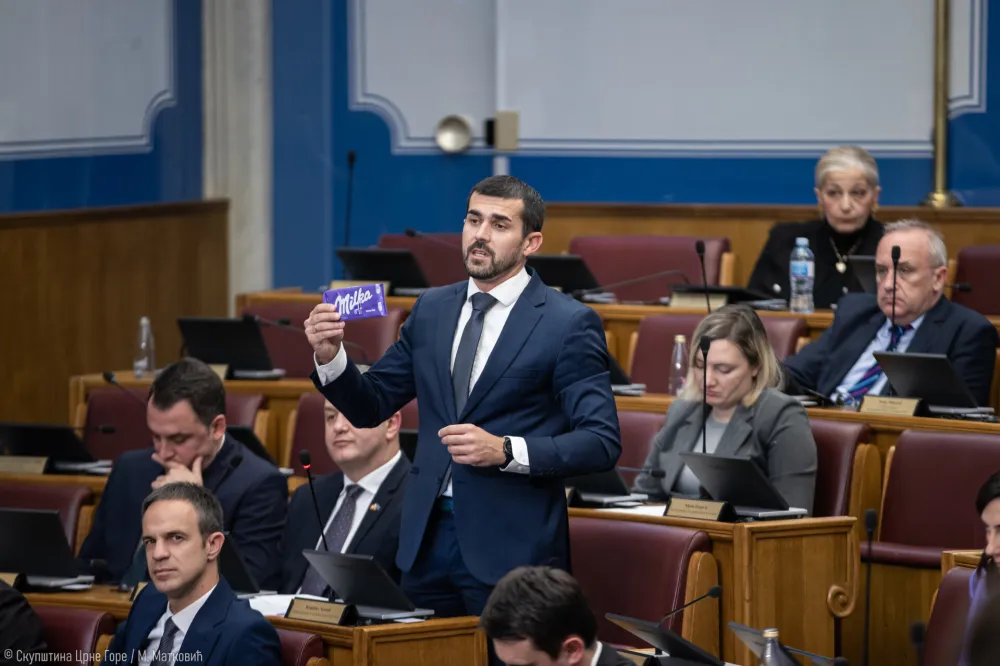 Nenezić: MS nema u planu izgradnju novog pravca zeljezničke pruge kroz Bjeli&scaron;e, samo rekonstrukciju