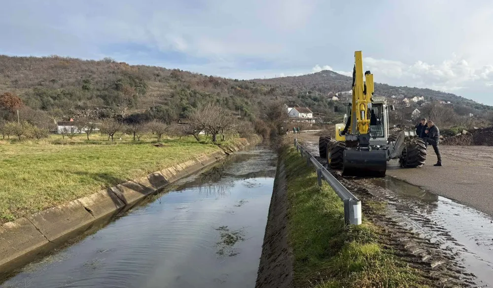 (VIDEO) Zelenilo i Deponija bez tendera čiste kanal Mareze
