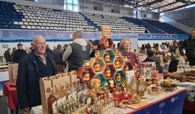 Sajam lokalnih proizvoda na evropski način&nbsp;u Sportskom centru u Nik&scaron;iću