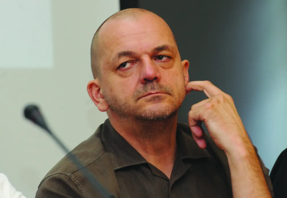 Papirom protiv amnezije