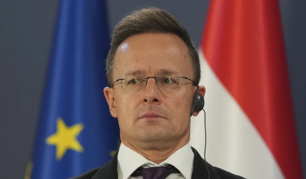 Sijarto: Mađarska neće primiti nijednog migranta 2026. godine