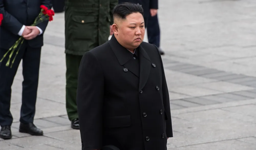 Kim Džong Un nadgledao vježbu lansiranja krstarećih raketa