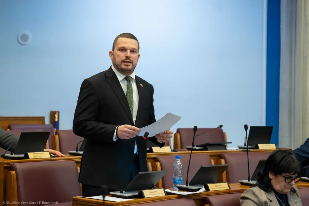 "Najpravedniji zakon" da sačeka brojanje radnika