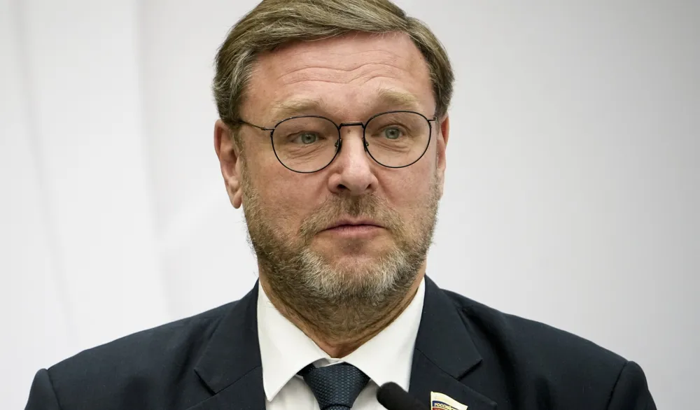 Kosačov: EU i Kijev postavljaju "mine" u mirovni plan