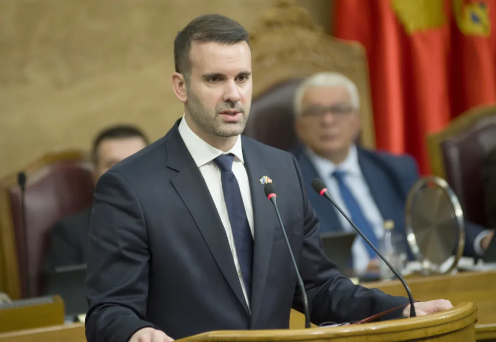 Spajić će sjutra govoriti o Termoelektrani, srpskom jeziku, zatvaranju pregovaračkih poglavlja...