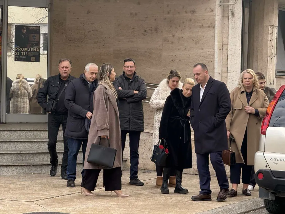 (FOTO) UP:&nbsp;Privedene 54 osobe, biće pu&scaron;tene bez zadržavanja