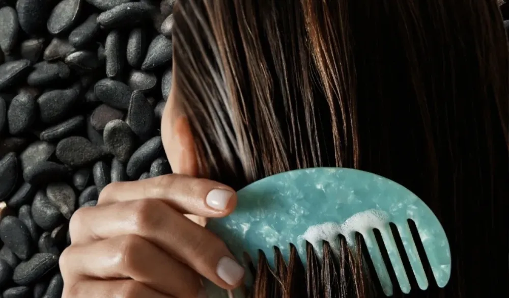 Kako crni susam utiče na rast kose?