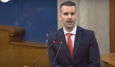 Vlada ulazi u Novu godinu bez podr&scaron;ke?