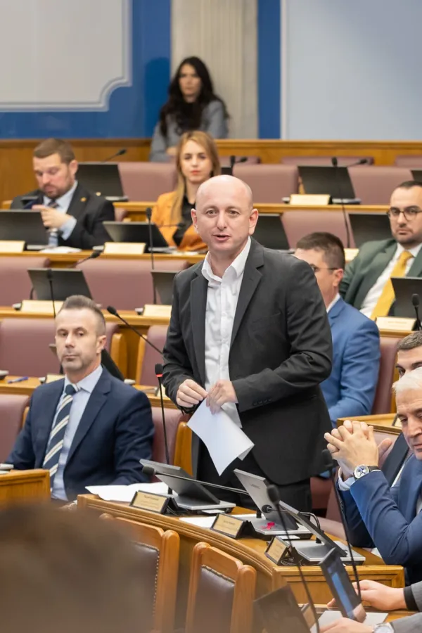 DNP nakon praznika odlučuje o izlasku iz Vlade i vlasti u Podgorici