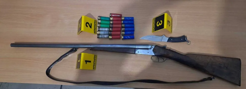 Plav: Uhap&scaron;en osumnjičeni za nasilje u porodici, od njega oduzeti pu&scaron;ka, municija i nož