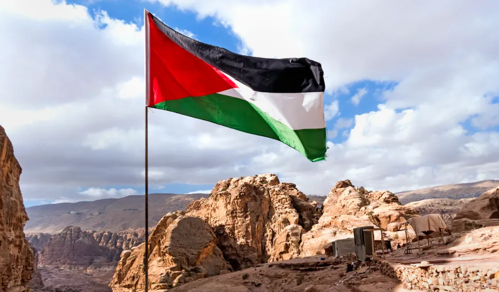 MVP Palestine osuđuje ukidanje radnih dozvola za 37 međunarodnih i humanitarnih organizacija