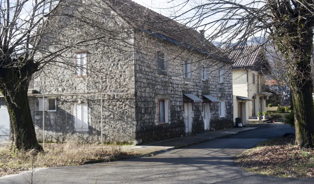 Cetinje pamti, rane krvare