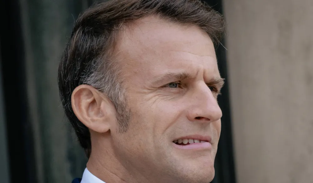 Makron: Primamo povrijeđene iz &scaron;vajcarskog skijali&scaron;ta