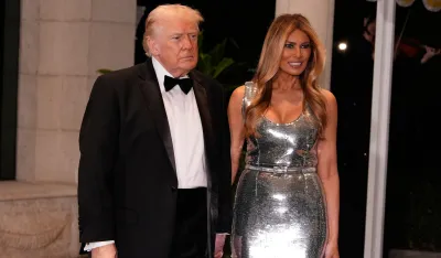 Melanija Tramp blistala na novogodi&scaron;njoj zabavi u Palm Biču u haljini od 1.450 dolara