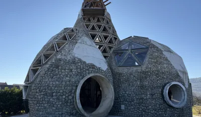 (VIDEO) Geodetska kupola iz Bera, spoj arhitekture i umjetnosti