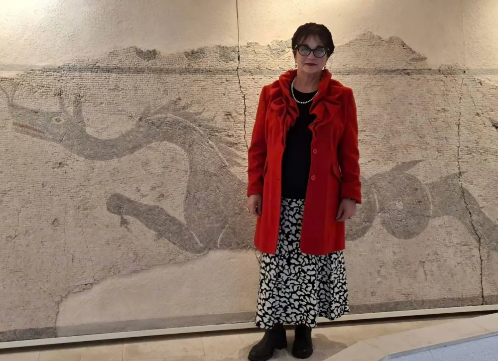 Đura&scaron;ković: Mitovi i predanja ispričani &scaron;arenim kamenčićima