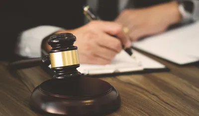 Taksisti 21 dan zatvora, odbio test na droge