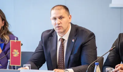 DNP: &Scaron;ćepanović da kaže koliko je policajaca bilo u Budvi prilikom ubistva Budvanina, ili su svi hapsili po Zeti