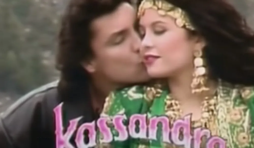 SKRIN&Scaron;OT. YOUTUBE Kasandra EMOglasila se čuvena Kasandra nakon hap&scaron;enja MaduraDT