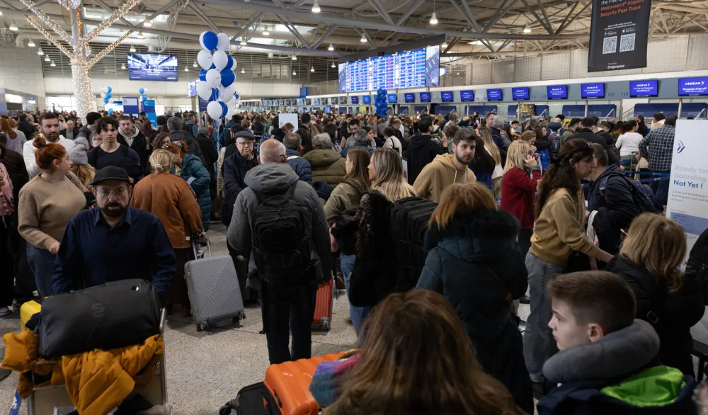 Zatvoren avionski saobraćaj iznad Grčke