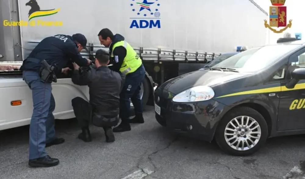 Državljanin Srbije uhap&scaron;en u Italiji: U kamionu koji je vozio nađeno 110 kilograma kokaina