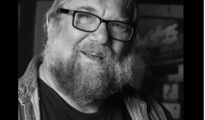 Majkl &Scaron;umaher, pisac