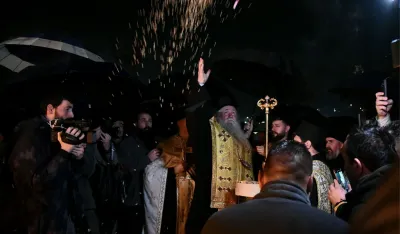 Nalaganje badnjaka u Podgorici