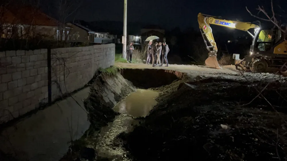 Najmanje sedam &bdquo;divljih&rdquo; brana zaustavilo protok vode ka Morači