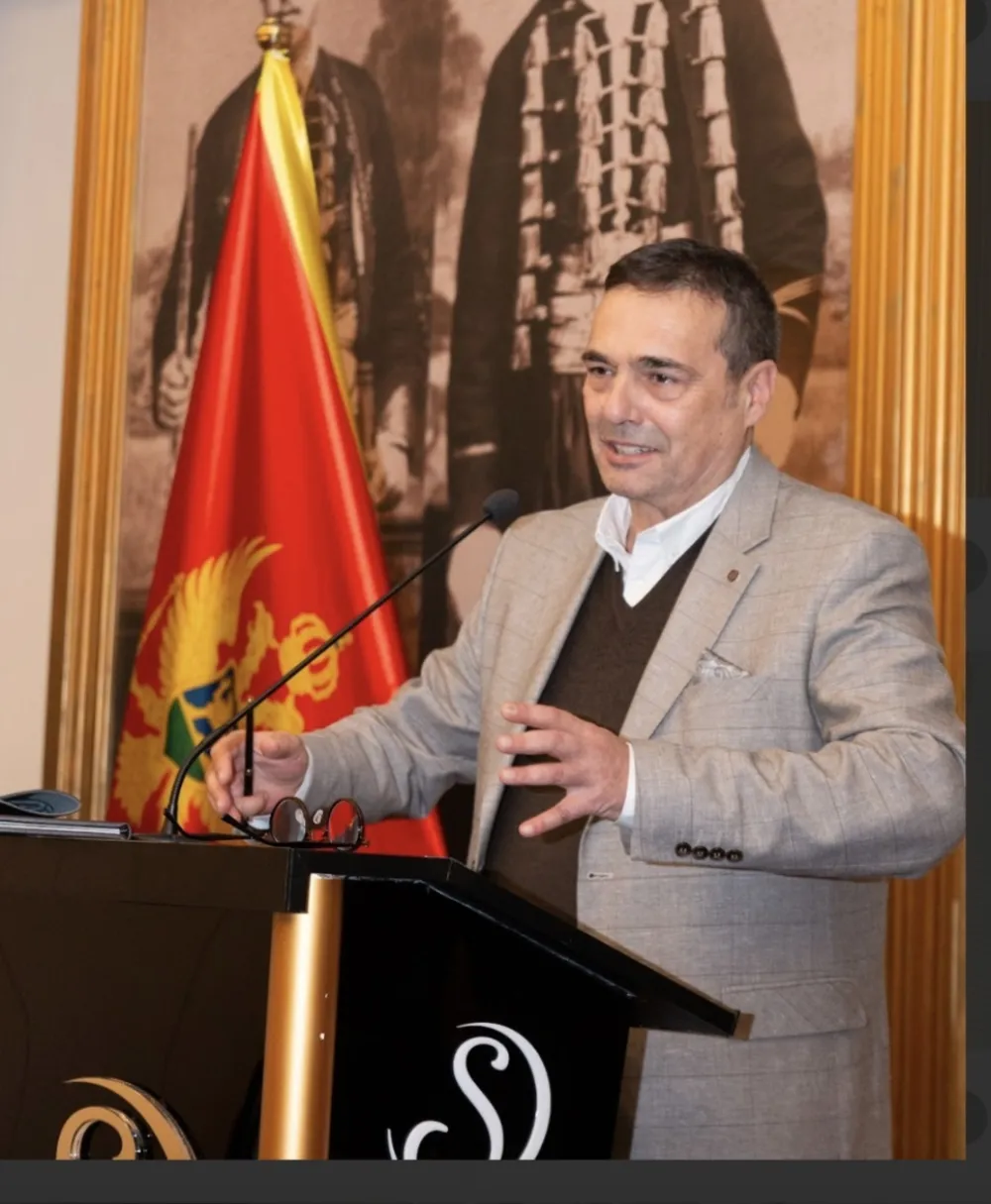 Advokat Đuri&scaron;ić