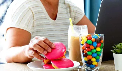 &Scaron;ta se de&scaron;ava s va&scaron;im tijelom kada jedete previ&scaron;e &scaron;ećera