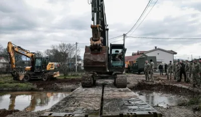Postavljen pontonski most u Berima; MO: Vojska stalna podr&scaron;ka građanima kad je najpotrebnije