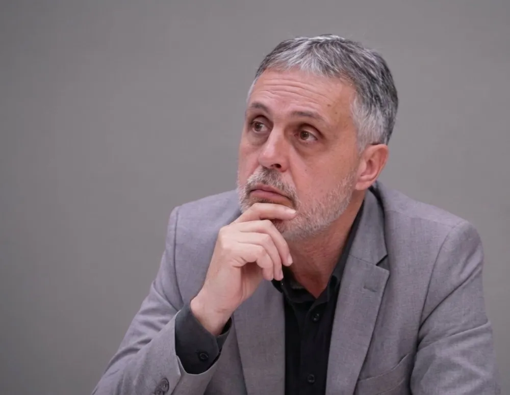 Abazović: Politika je dezorijentisana pred tehnologijom