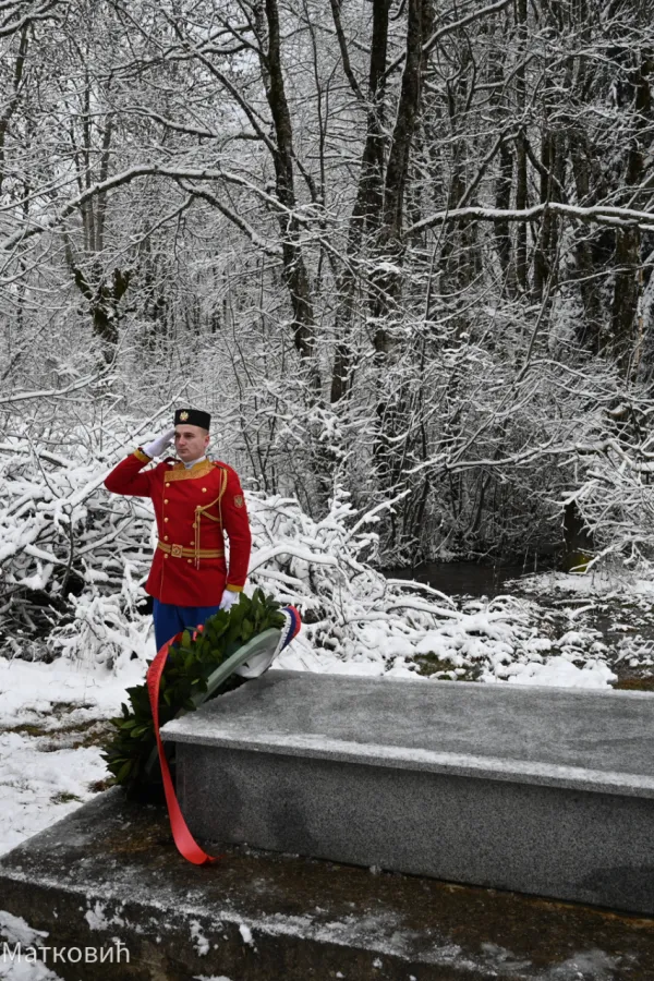 Mandić položio vijenac na spomenik junacima mojkovačke bitke