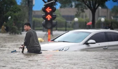 (FOTO) Deset klimatskih katastrofa ko&scaron;talo svijet vi&scaron;e od 120 milijardi dolara u 2025. godini